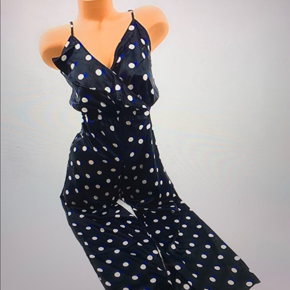 Victoria’s Secret xs small pjs set new SOLD - Picture 3 of 7